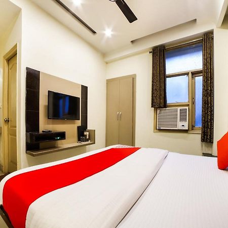Oyo 78699 Hotel Klick International Nuova Delhi Esterno foto