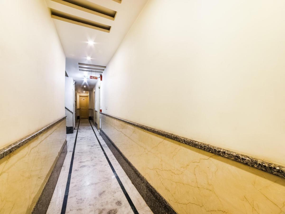 Oyo 78699 Hotel Klick International Nuova Delhi Esterno foto